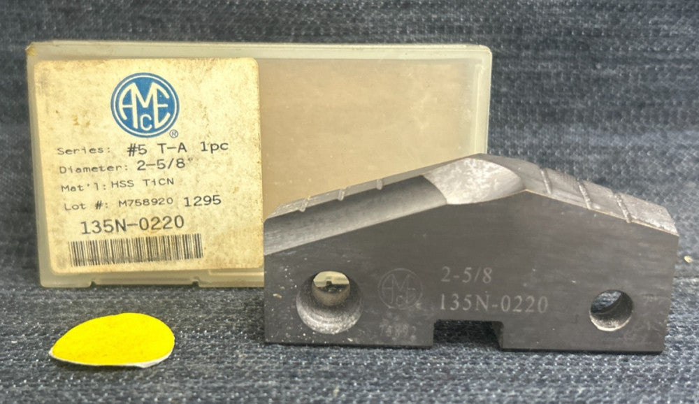ALLIED MACHINE DRILL INSERT 135N-0220  DIAMETER 2-5/8"   #5 T-A