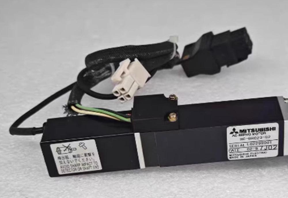 One Brand New MITSUBISHI HC-BH023-S2 AC Servo Motor