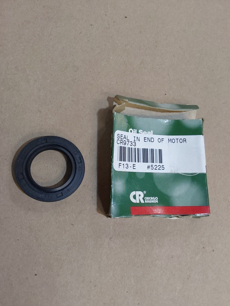 Chicago Rawhide CR Oil Seal 9733 25x40x8 