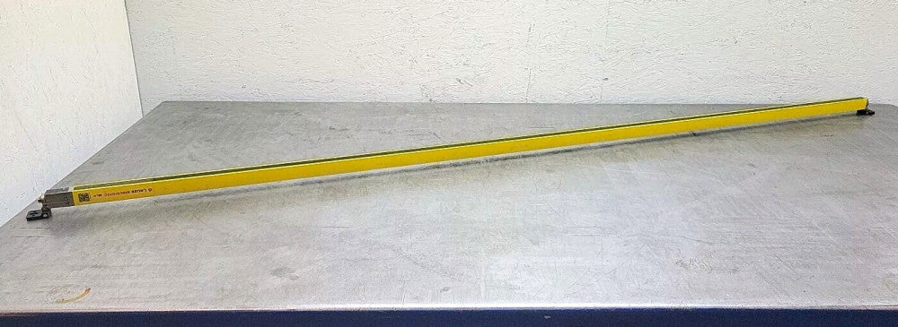 Leuze MLC520T20-2250 Safety Light Curtain Transmitter MLC520T202250 Used