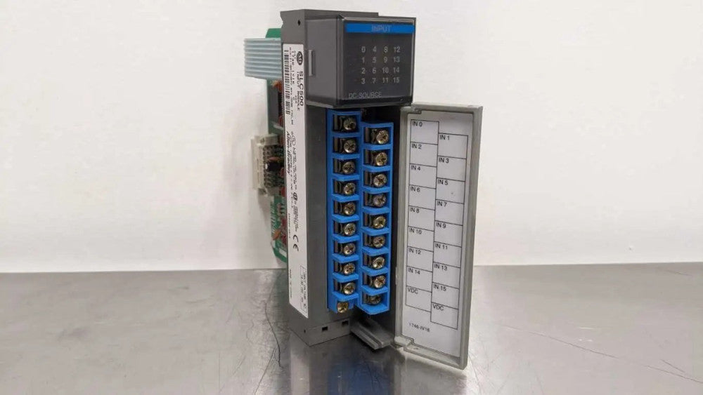 Allen-Bradley 1746-IV16 Input Module Ser C 10-30VDC SLC500