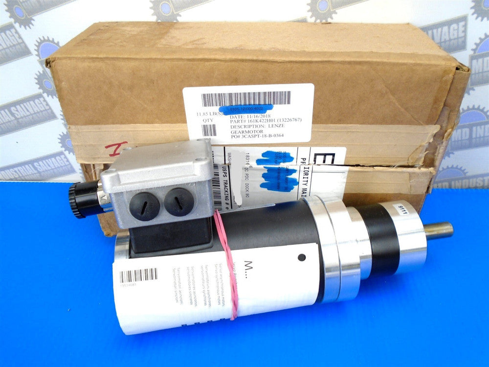 LENZE - SPL62-1GVCR-056N22 - 3PH GEAR MOTOR 3.7 - 230VAC 2790 rpm SDSGAXX056-22