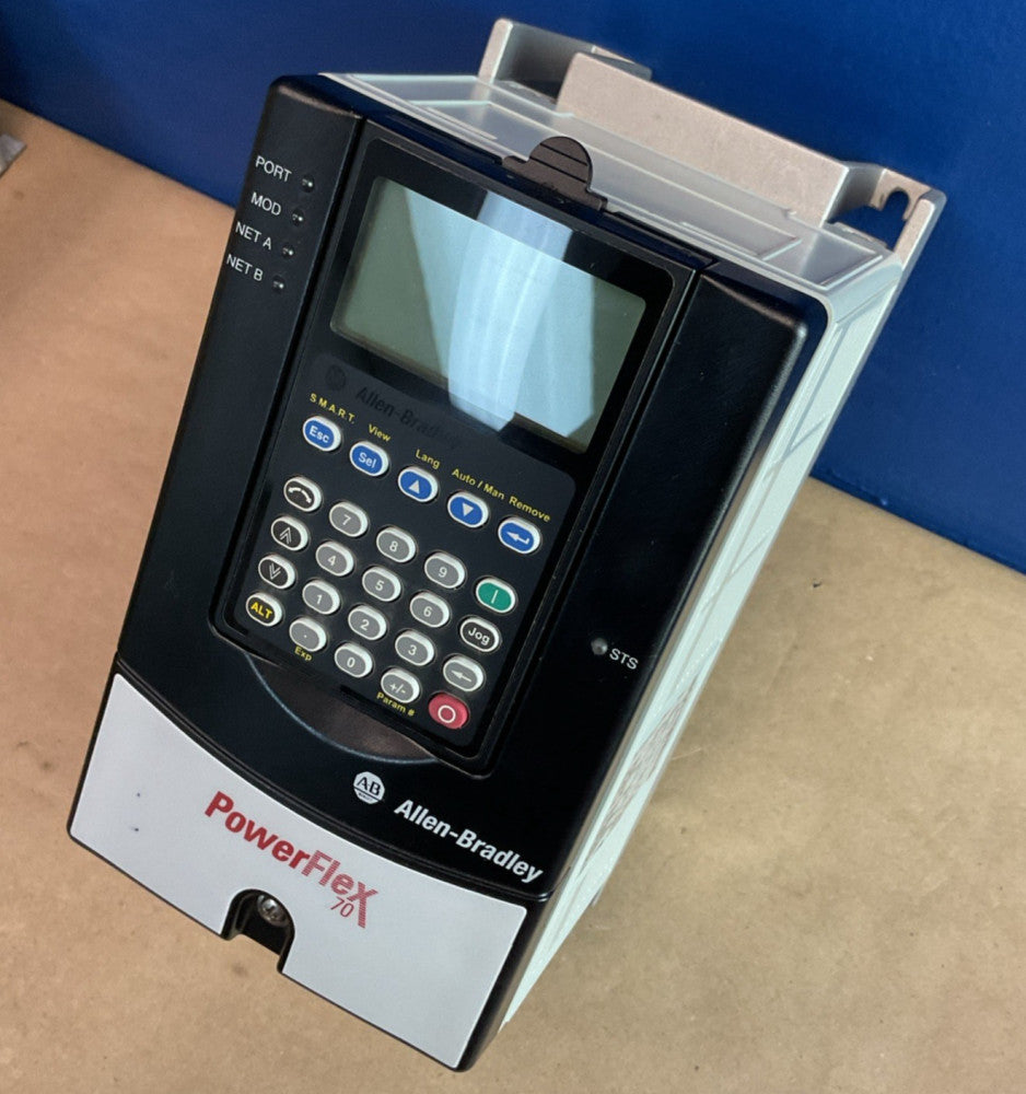 ALLEN BRADLEY 20AD3P4A3AYNNNC0 POWERFLEX 70 2HP AC DRIVE With 20-HIM-A3 Keypad