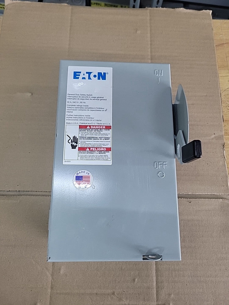 NEW NO BOX EATON CORPORATION DG321UGB / DG321UGB 30A 240V 3PH NON FUSED