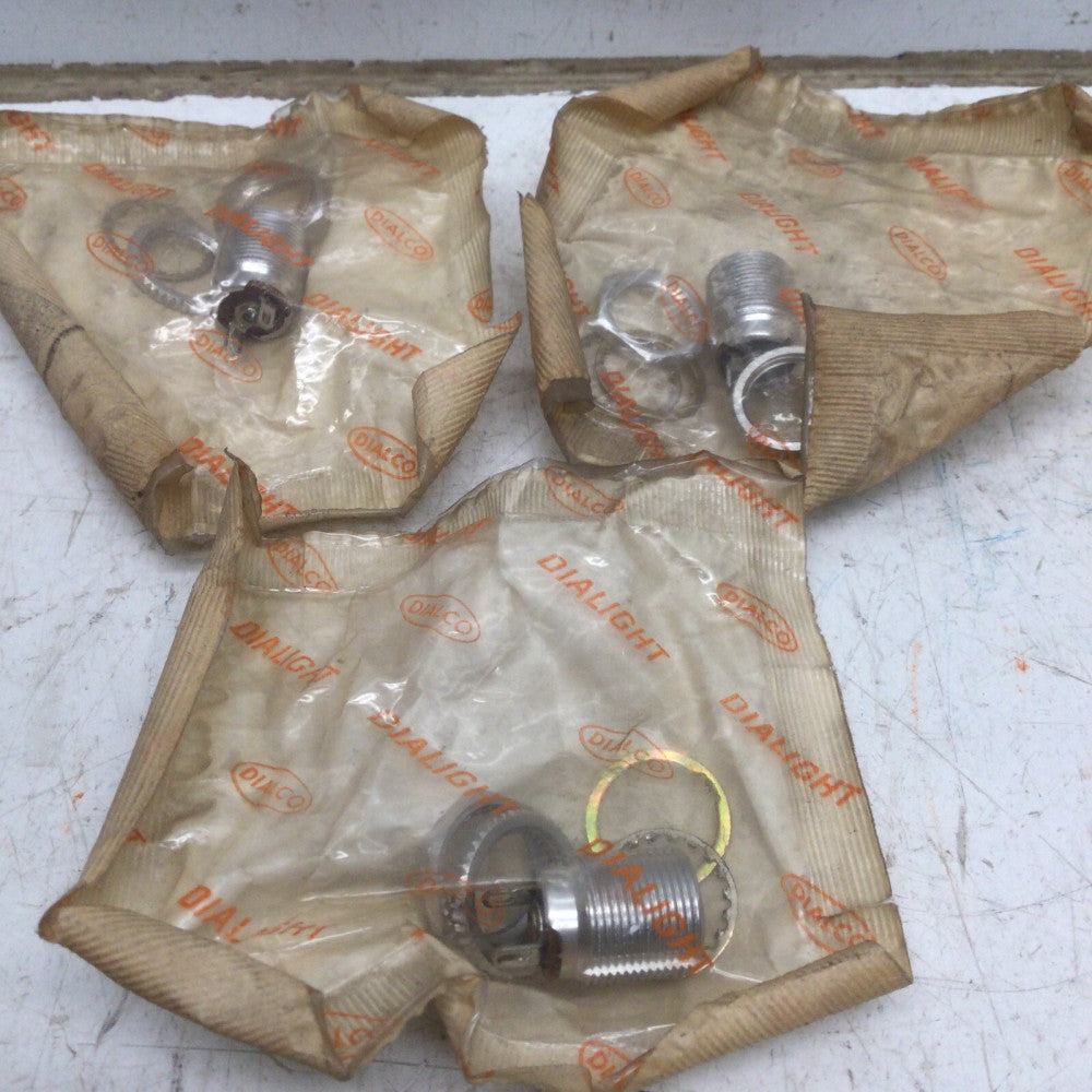 DIALIGHT DIALCO 183-9830-14-604 MINIATURE PANEL INDICATOR (LOT of 3)