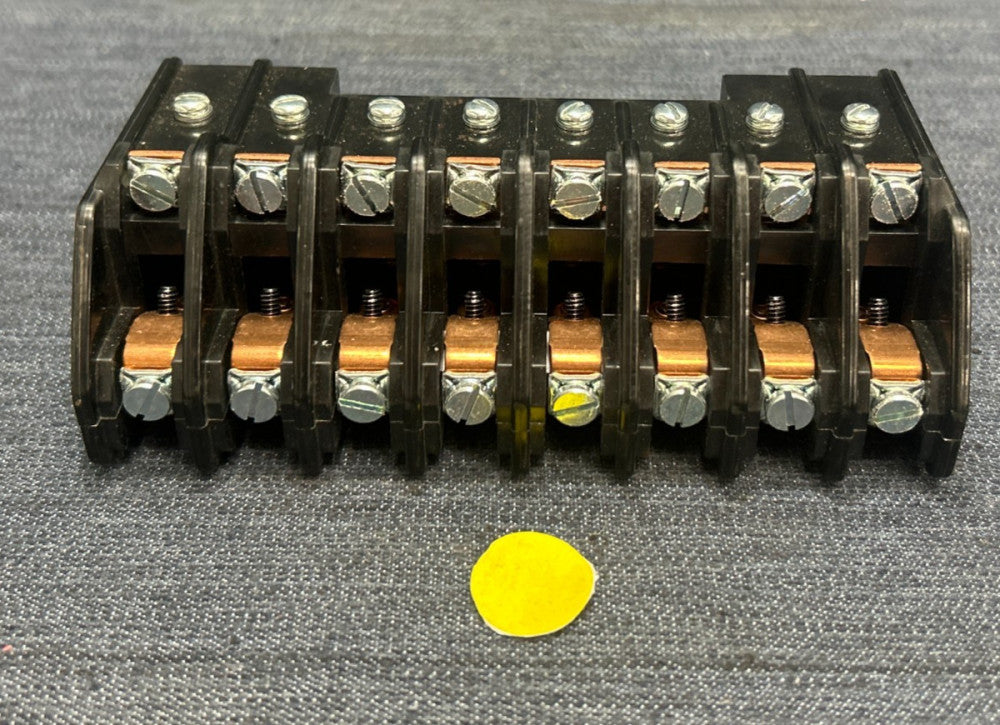 SQUARE D AUXILIARY CONTACT  30072-200-070  8 POLE