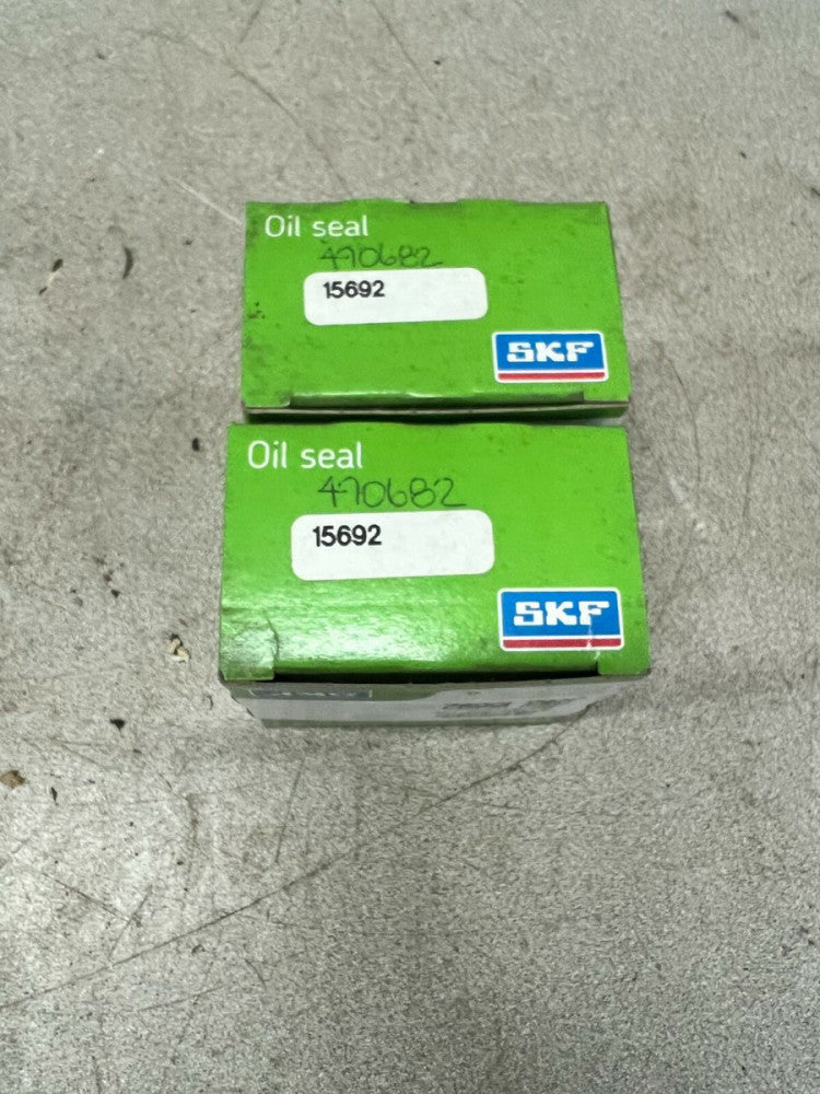 LOT OF 2 NEW IN BOX SKF OILSEAL 15692