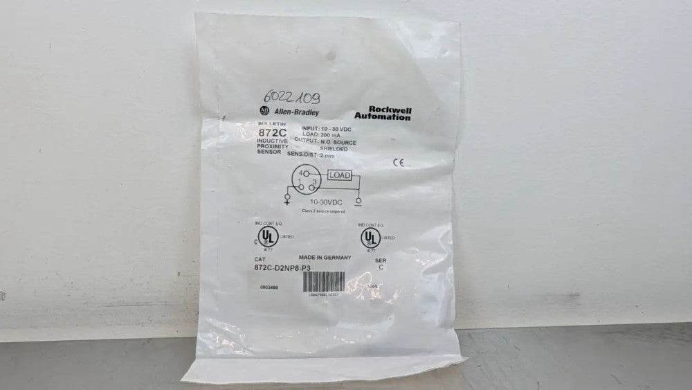 Allen-Bradley 872C-D2NP8-P3 Proximity Sensor Ser C 2mm 10-30VDC 200mA