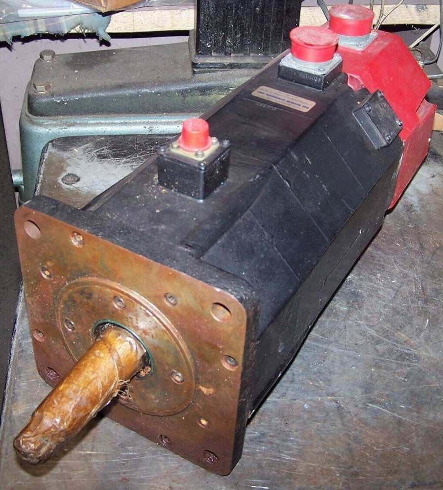 FANUC AC SERVO MOTOR A06B-0501-B721  2000 RPM 140 VOLT REFURBISHED 