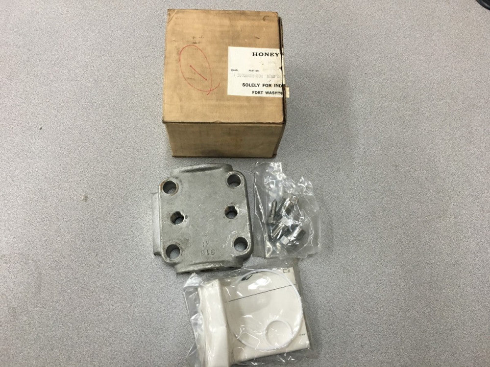 NEW IN BOX HONEYWELL HEAD ASSEMBLY 30753908-004