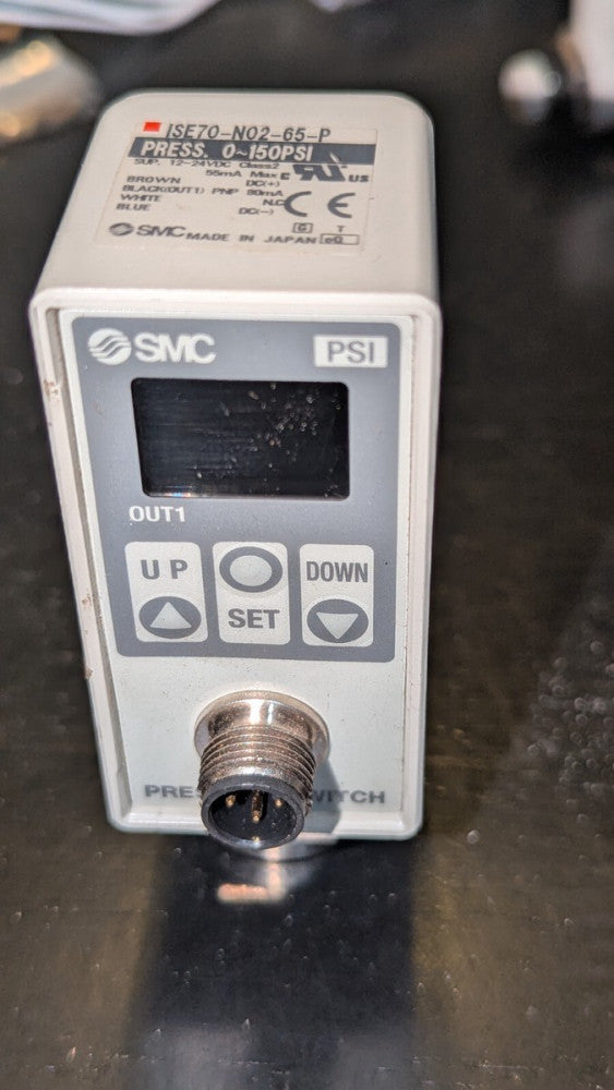 SMC ISE70-N02-65-P Digital Pressure Switch USED