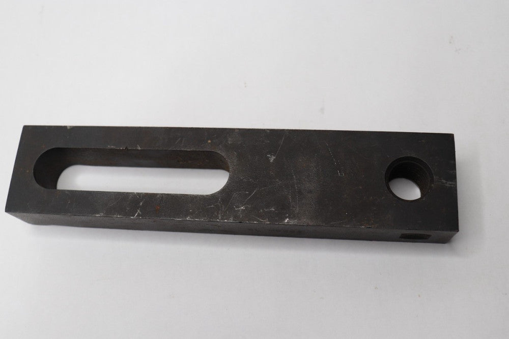 Strap Clamp Carbon Steel Medium CL M29CS INCOMPLETE