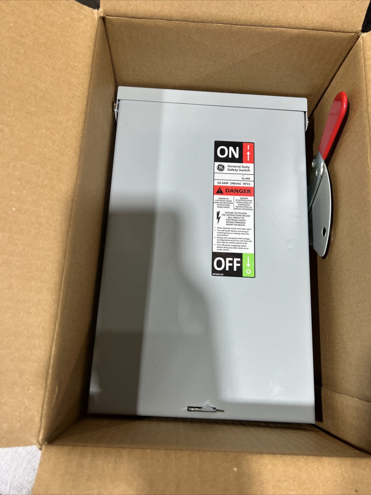 GENERAL DUTY SAFETY SWITCH 60 AMPS 240 VAC TG3222R Nos Surplus