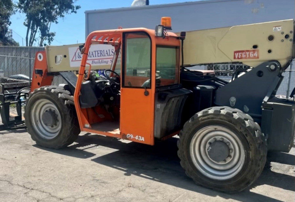 2012 JLG G9-43A Telescopic Boom Lift