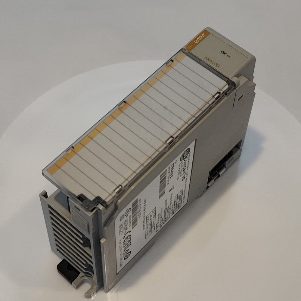 Allen Bradley 1769-OF2 1769-0F2 Ser B Compact I/O MicroLogix Output Module 2 Pt