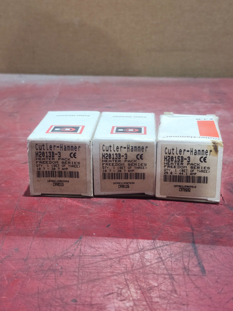 NEW IN BOX LOT OF 3 CUTLER HAMMER THERMAL OVERLOAD RELAY HEATER PACK H2013B-3