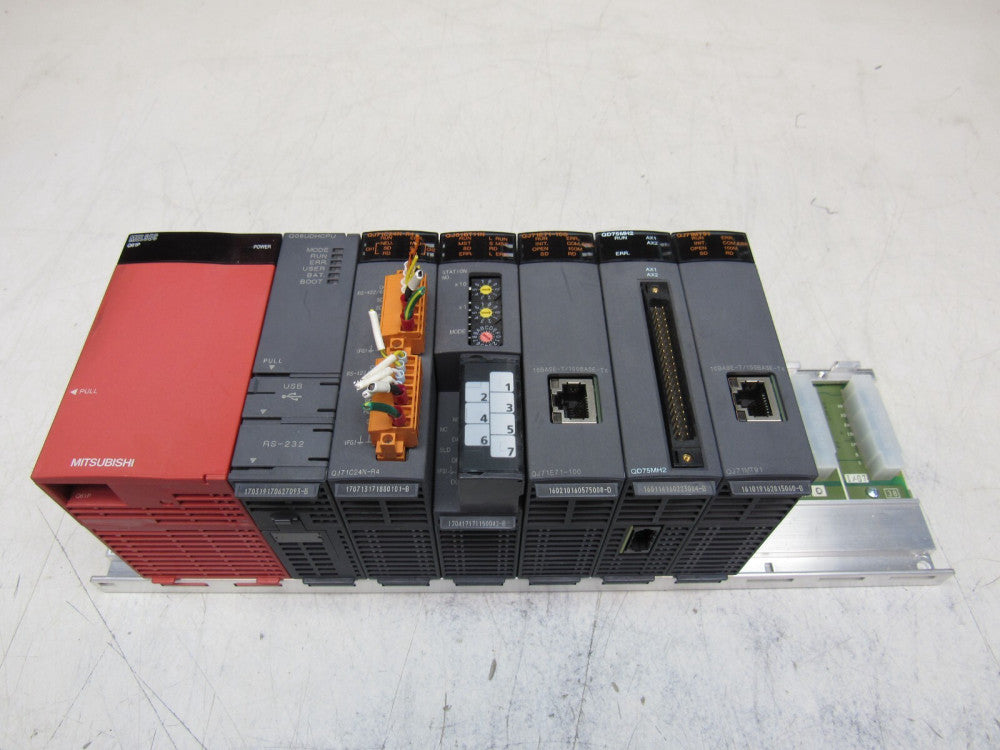 MITSUBISHI MELSEC PLC SYSTEM Q06UDHCPU W/5 MODS QJ71E71-100 QJ71MT91 ETC.  XLNT