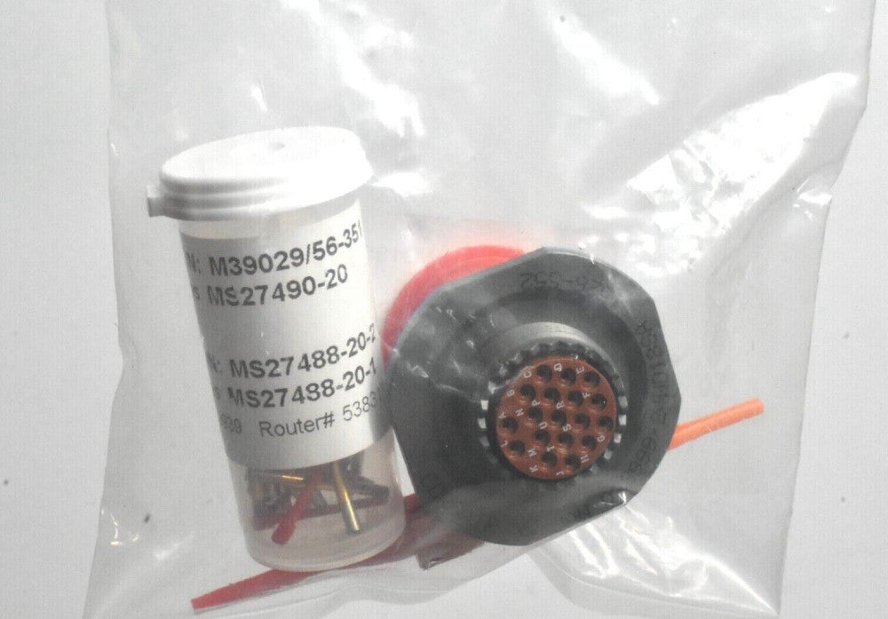 Amphenol D38999/24WD18SA Circular Connector New