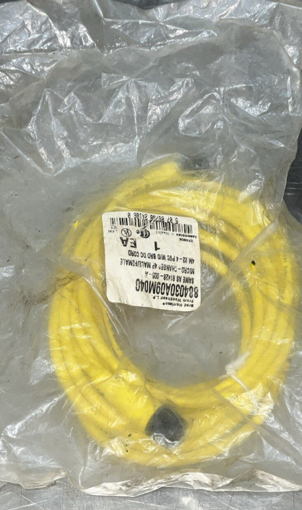 Woodhead 884032A09M040, 22 AWG, 4-Pole, Female/Male, 90D, Straight, Cordset, 1pc