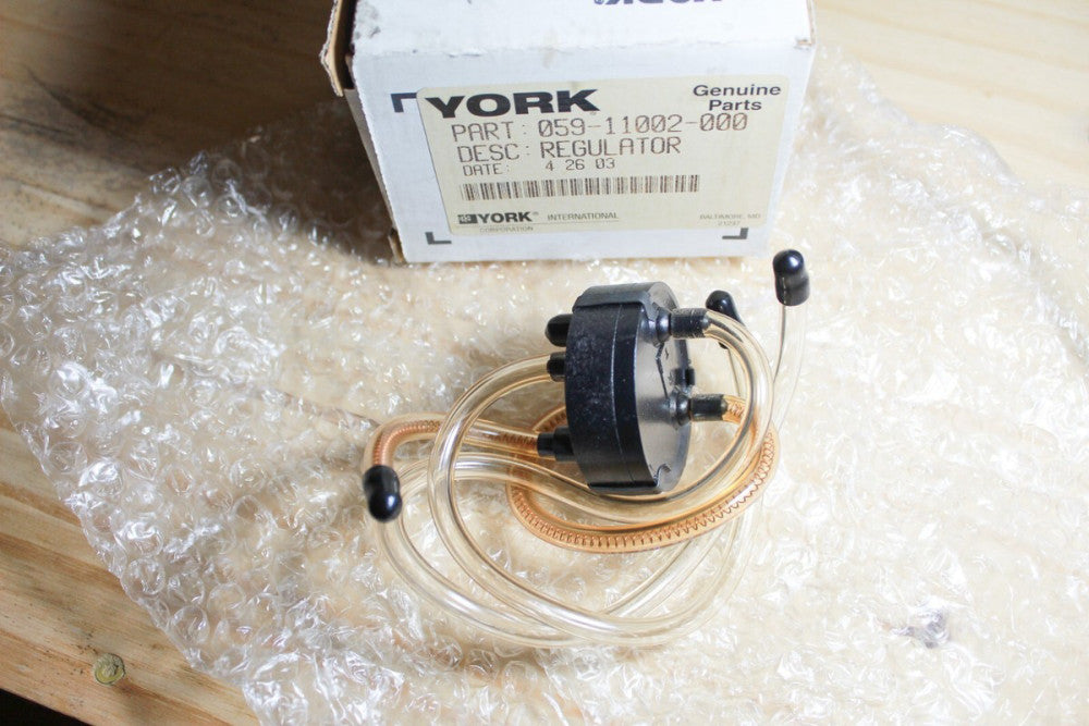 York 059-11002-000 Regulator