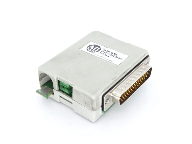 ALLEN BRADLEY 2090-U3BB2-DM44 SERIES A PLC MODULE