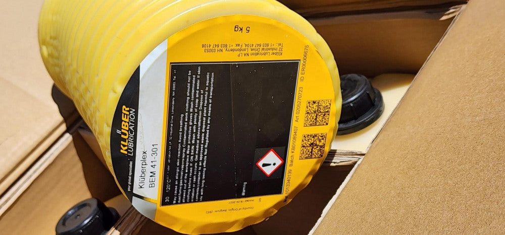 5kg Kluber BEM 41-301 Lubricating Grease for Rolling Bearings w/ High Loads