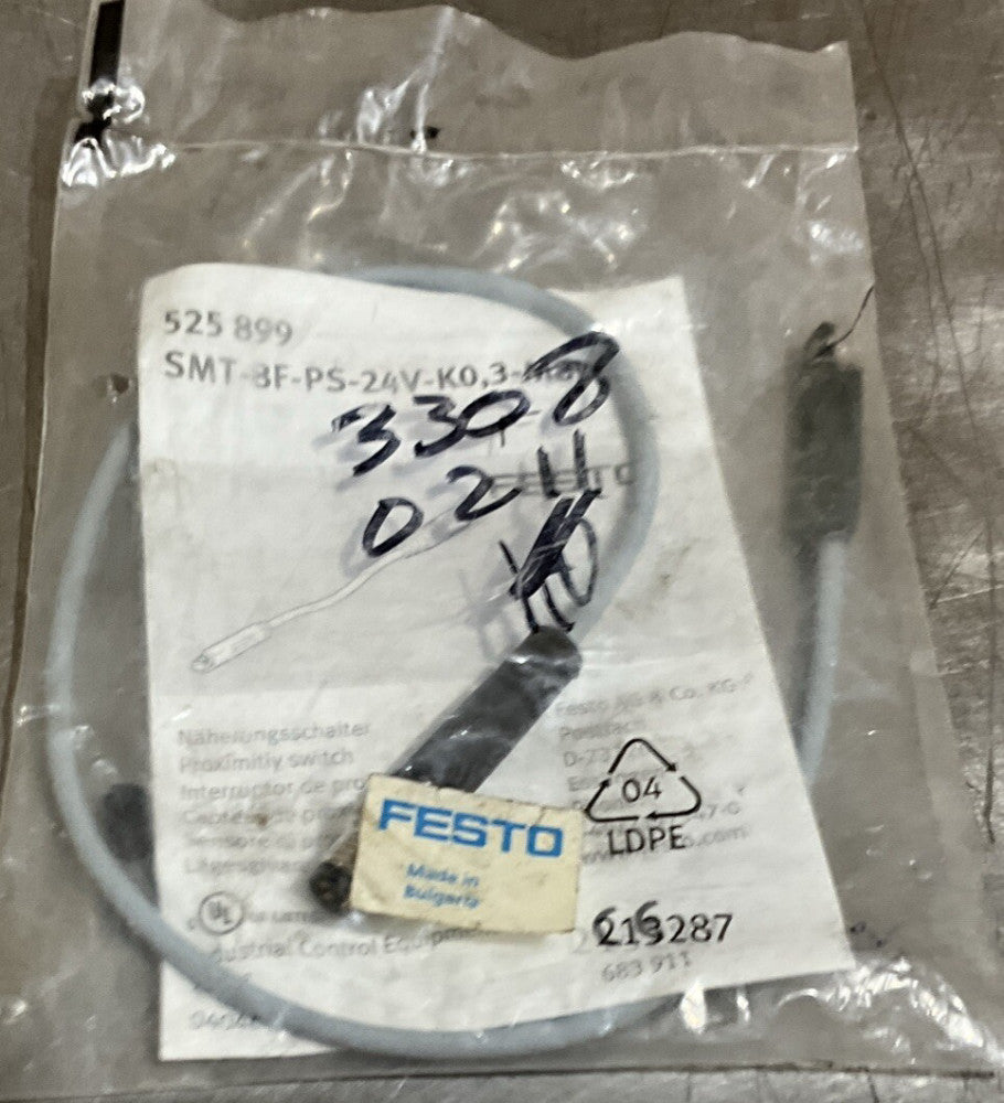 1PC FESTO SMT-8f-A-PS-24V-E-0,3-M8D 574334 Magnetic Switch Sensor New