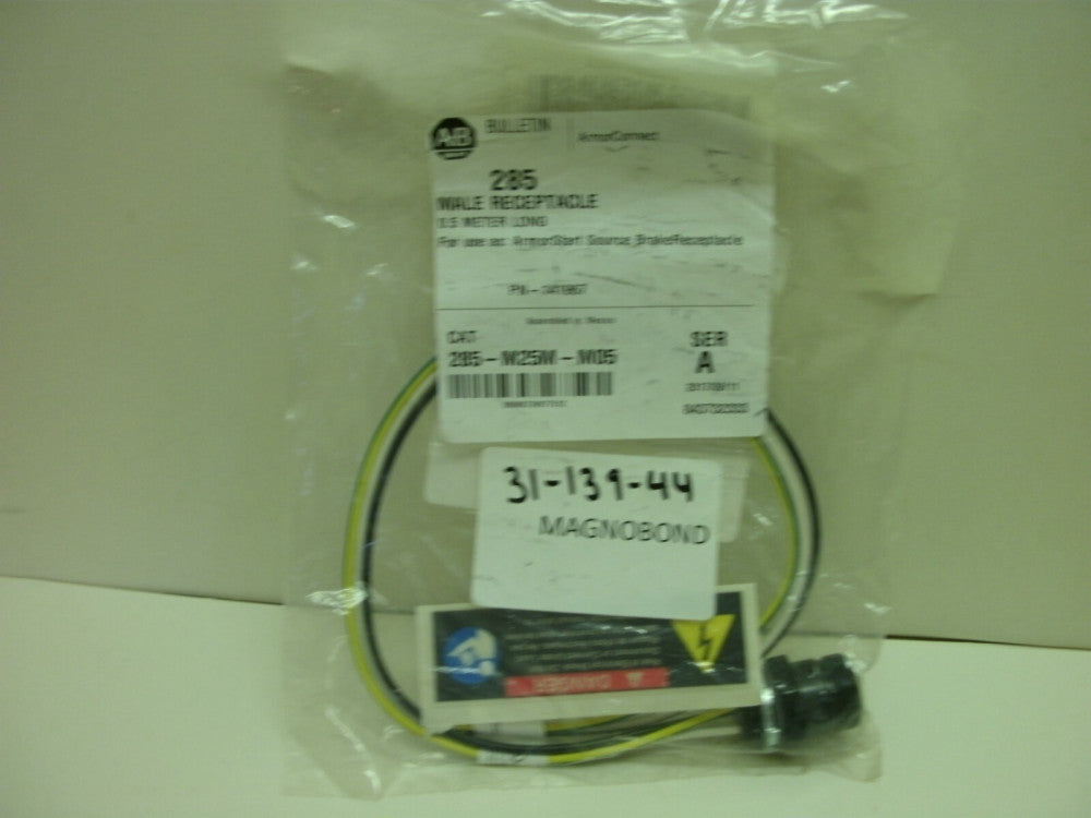 ALLEN BRADLEY 285-M25M-M05 SER A MALE RECPEPTACLE 0.5 METER LONG NEW IN BAG