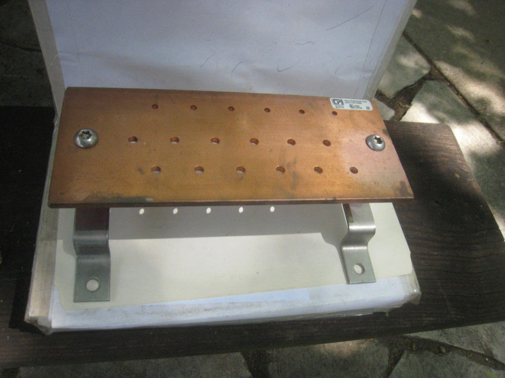 Chatsworth 400665 Wall Mt. Copper Ground Buss Bar 1/4" x 4" x 10" NOS boxes