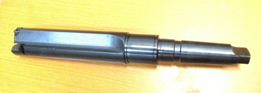 AMEC (21851-0005) 2-1/2" - 3-3/8" 5MT Morse Taper Series E Spade Drilling Holder