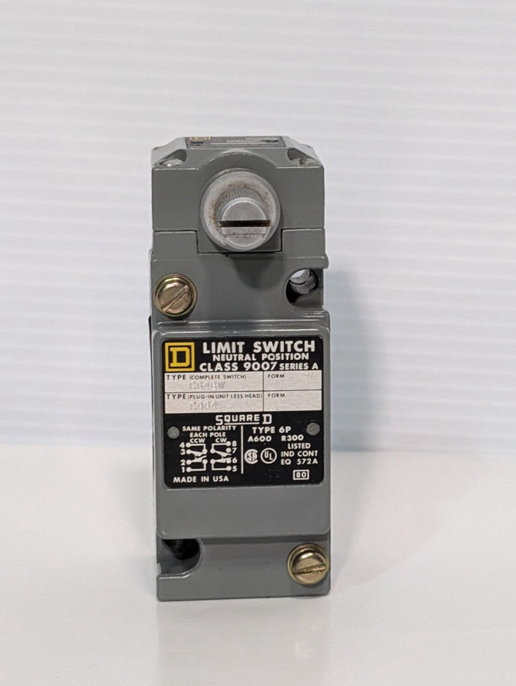 Square D 9007-C64BW Limit Switch, Neutral Position, Series A, Type C064