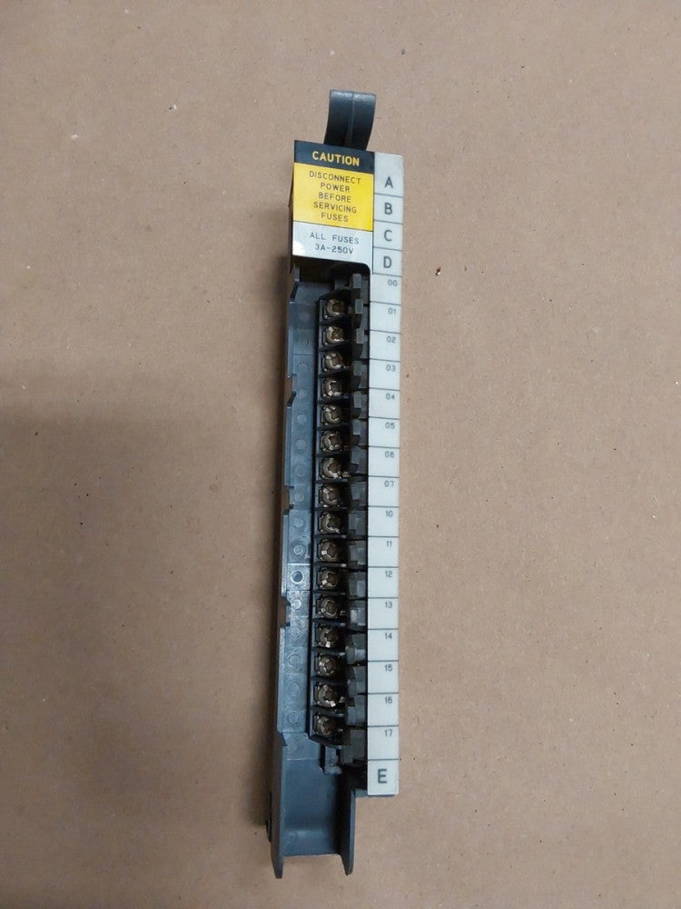 ALLEN BRADLEY 1771-WHF FUSED FIELD WIRING ARM