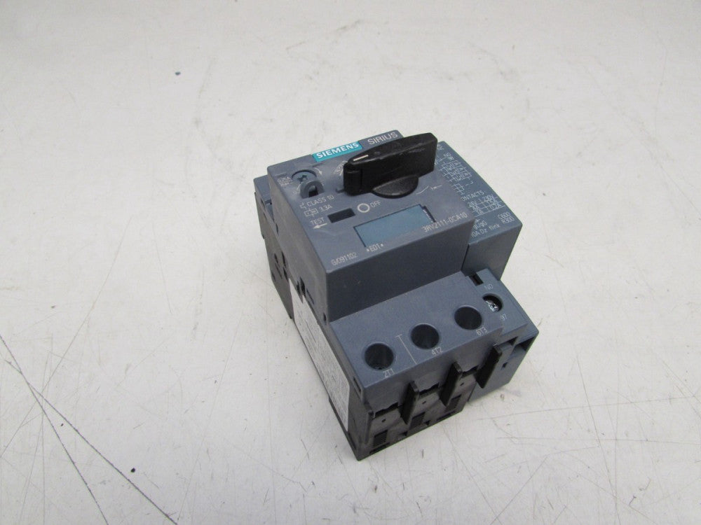 SIEMENS 3RV2111-0CA10 SIRIUS MANUAL MOTOR STARTER 600V 0.25FLA MAX NICE USED M/O
