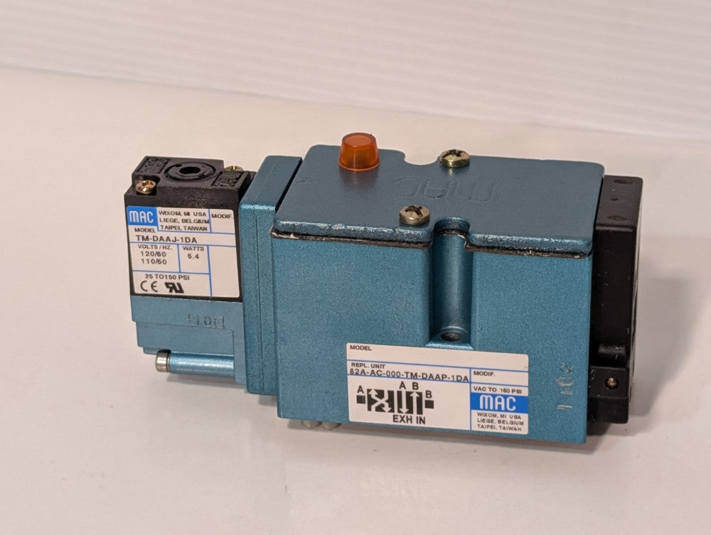 MAC 82A-AC-000-TM-DAAP-1DA NIB TM-DAAJ-1DA Pneumatic Valve Manifold, as shown