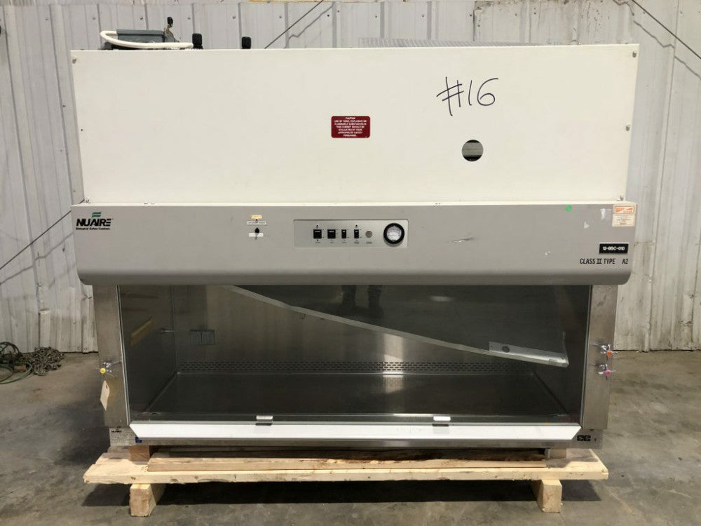 Nuaire NU-S425-600 Fume Hood / Biological Safety Cabinet 115V