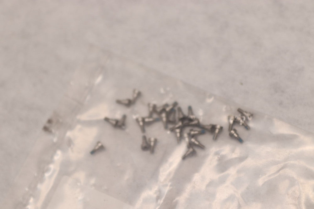 (30-Pk) Phillips SVC Screws M1.2 x 3.50mm x 2.7mm 923-06656 for Macbook Pro