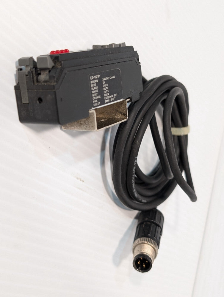 Keyence CZ-V21P Digital RGB Sensor+Returns