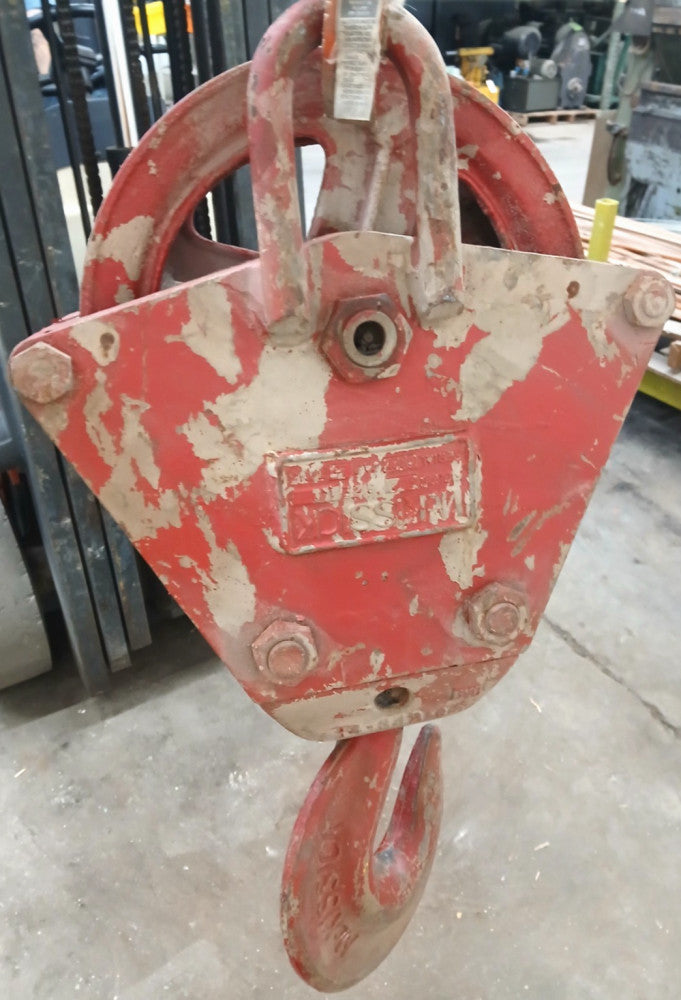MCKISSICK 14" 2 SHEAVE/PULLEY SNATCH BLOCK 15 TON CAPACITY WIRE ROPE SIZE 3/4"