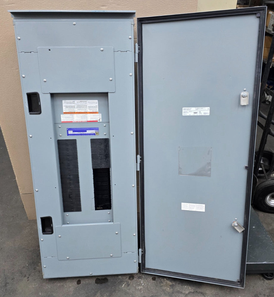 SQUARE D 400 AMP MAIN LUG OUTDOOR NF PANELBOARD 600Y/347 VAC 3Ø/4W 30CS NF430L4C