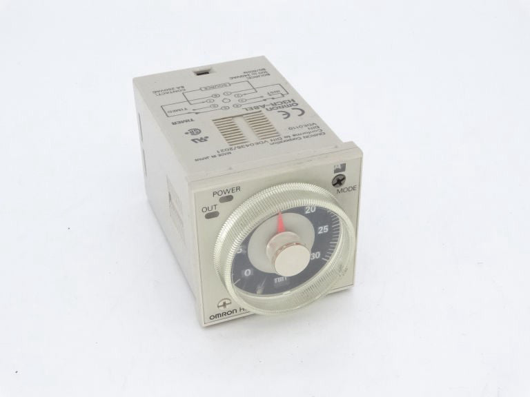 OMRON H3CR-A8EL AC100/240 TIMER
