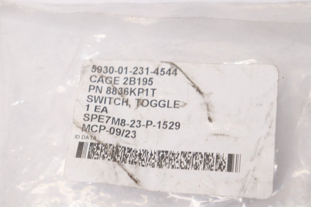 Safran Switch Toggle 8836KP1T