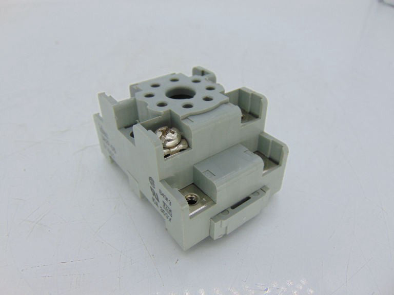 IDEC SR2P-05 RELAY SOCKET
