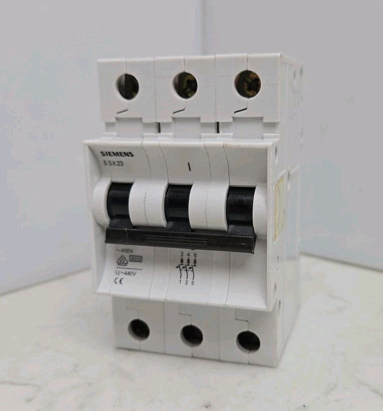 Siemens 5SX23-D13 Circuit Breaker 13A Amps 400V 3-Pole