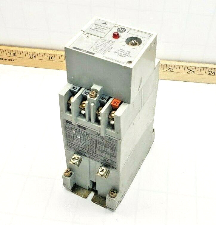Allen-Bradley Type RTC Solid State Timing Relay 120 VAC  700-RTC20110U1