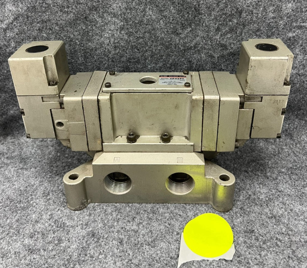 SMC VP4350 5-PORT PILOTED SOLENOID VALVE RUBBER SEAL OAL 10-1/4"