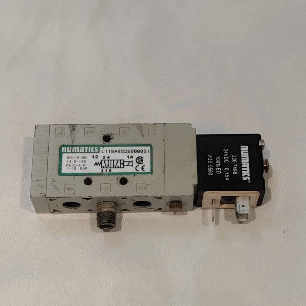 Numatics L11BA452B000061 Solenoid Air Valve  W/ 226-749B 24VDC 0.15A 