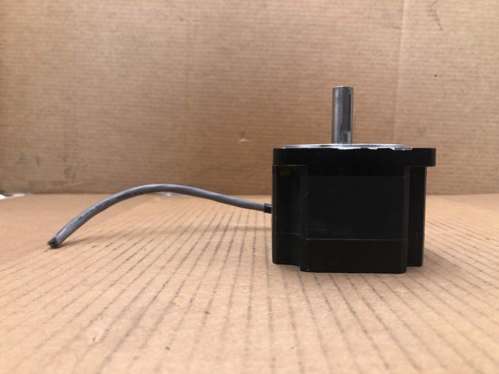 LIN Engineering 8718S-35S-01RO Hybrid Stepper Motor 051315 5.88A 1.8°