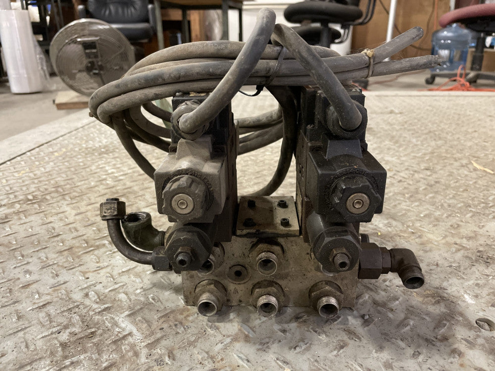 NACHI OG-G01-P1-E20 Hydraulic Directional Modular Valve Manifold