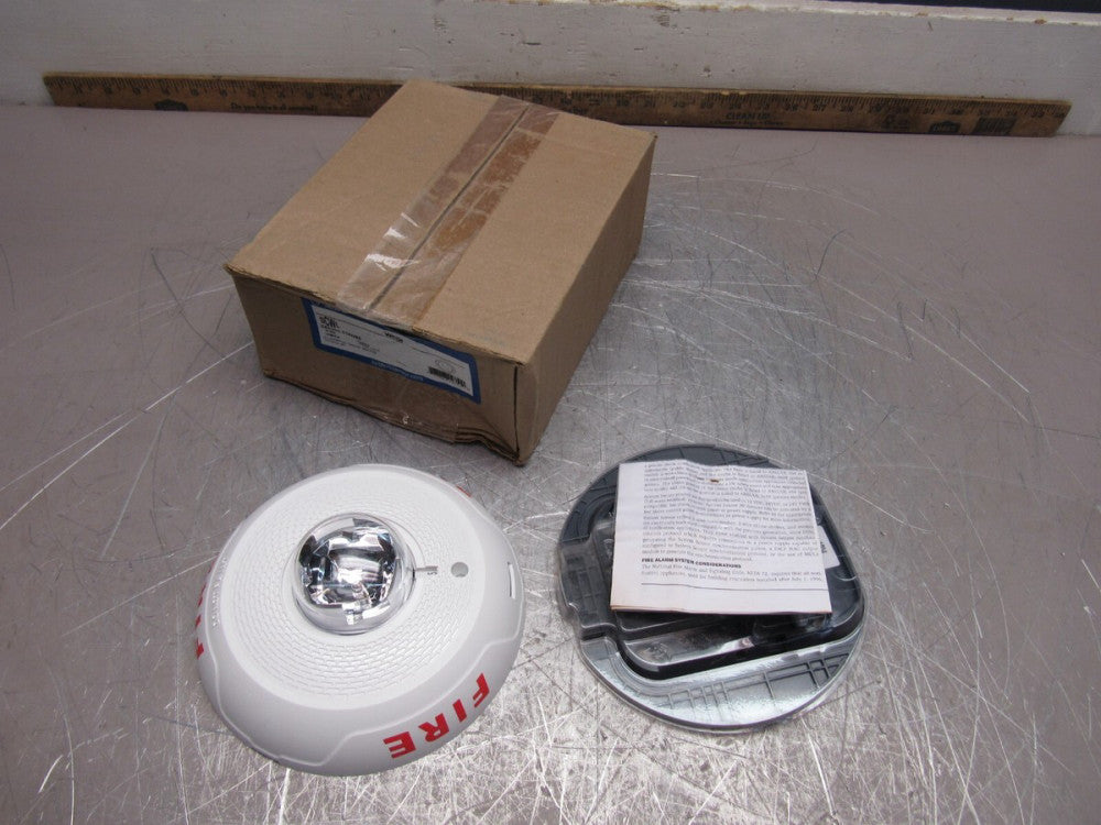 SYSTEM SENSOR SCWL CEILING FIRE STROBE 2-WIRE INDOOR CLEAR LENS NEW IN BOX !!