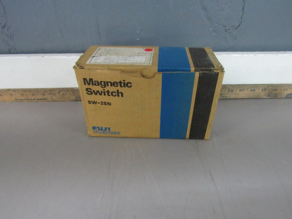 FUJI SW-2SN AC MAGNETIC STARTER  3PH 3P 100-110V-COIL, NEW IN BOX! MAKE OFFER!